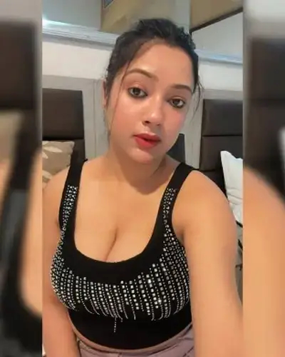 Call Girls Service Manikaran
